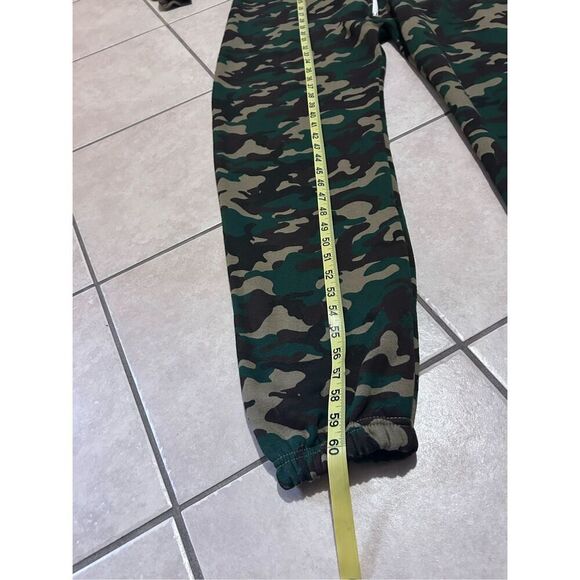 Skyline Wears Camouflage Hooded Jumpsuit Pajamas Pockets Size M Unisex - Picture 9 of 12